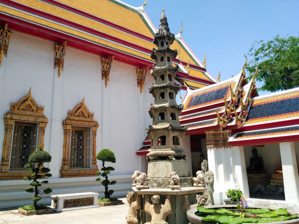 Wat pho Bangkok - patios.
